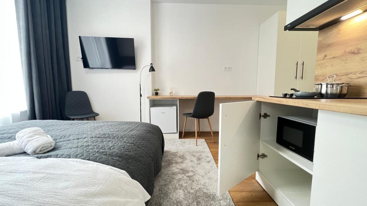 Appartamento Cube House Kiev Esterno foto