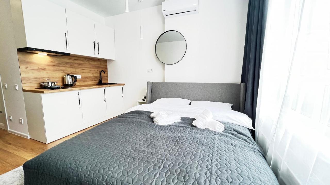 Appartamento Cube House Kiev Esterno foto