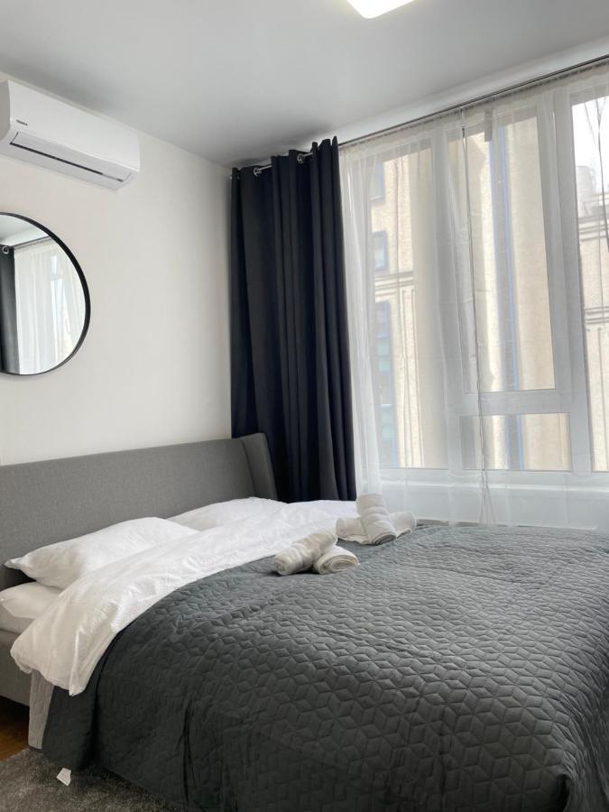 Appartamento Cube House Kiev Esterno foto