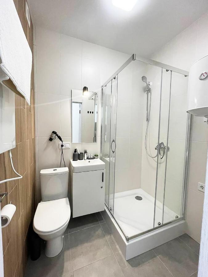 Appartamento Cube House Kiev Esterno foto