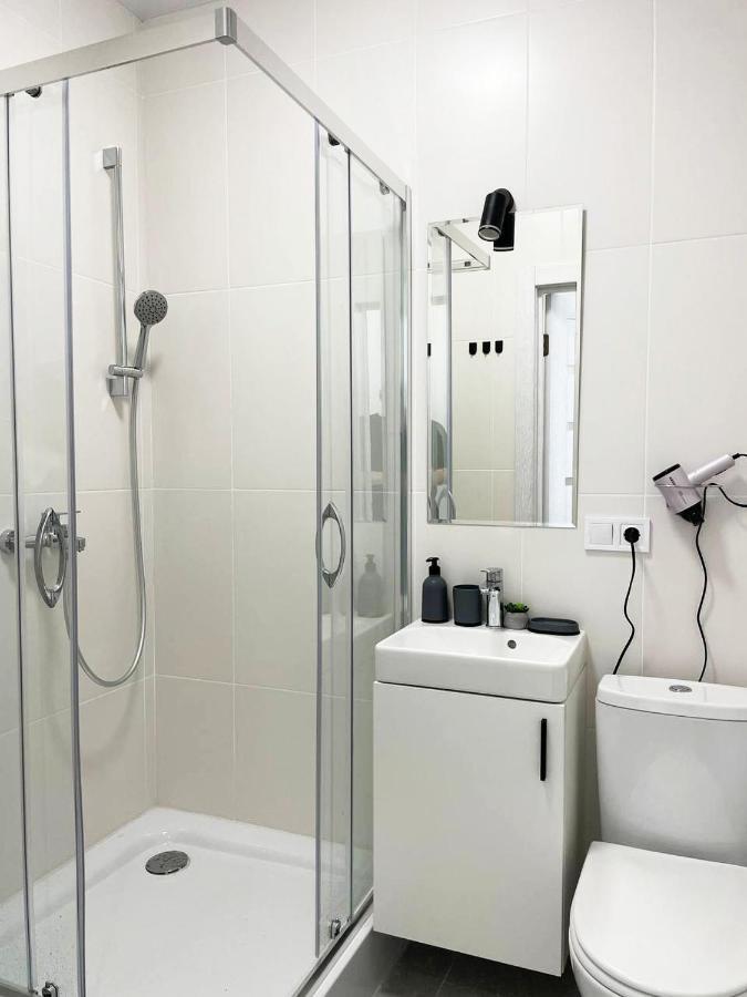 Appartamento Cube House Kiev Esterno foto