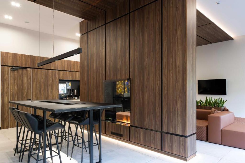 Appartamento Cube House Kiev Esterno foto